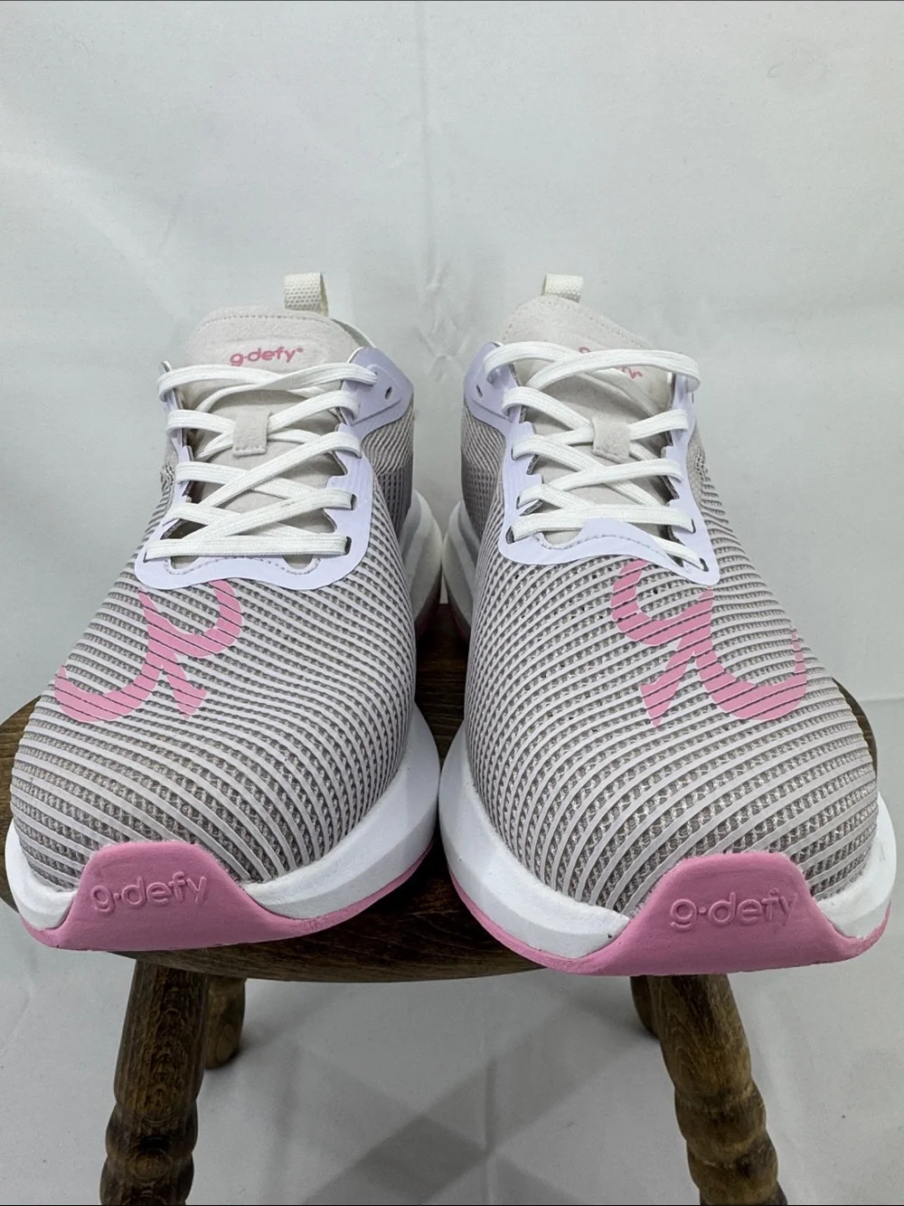 G-defy Womens AstroRun Comfort Shoes w/ Fulton Running Insoles, White w/ Pink, 9